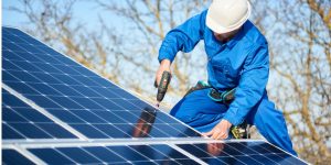 Installation Maintenance Panneaux Solaires Photovoltaïques à Saint-Ouen-de-Secherouvre